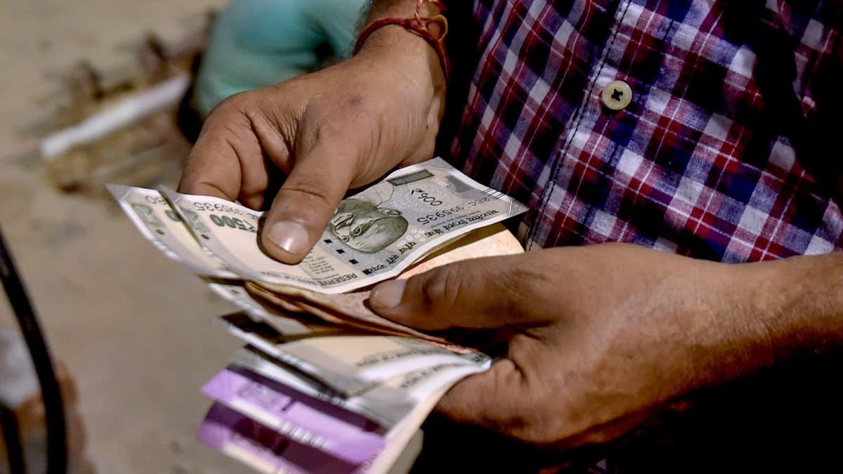 Rupee to be guided by Fed and geopolitics